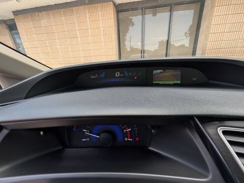 Used 2013 Honda Civic LX image 12