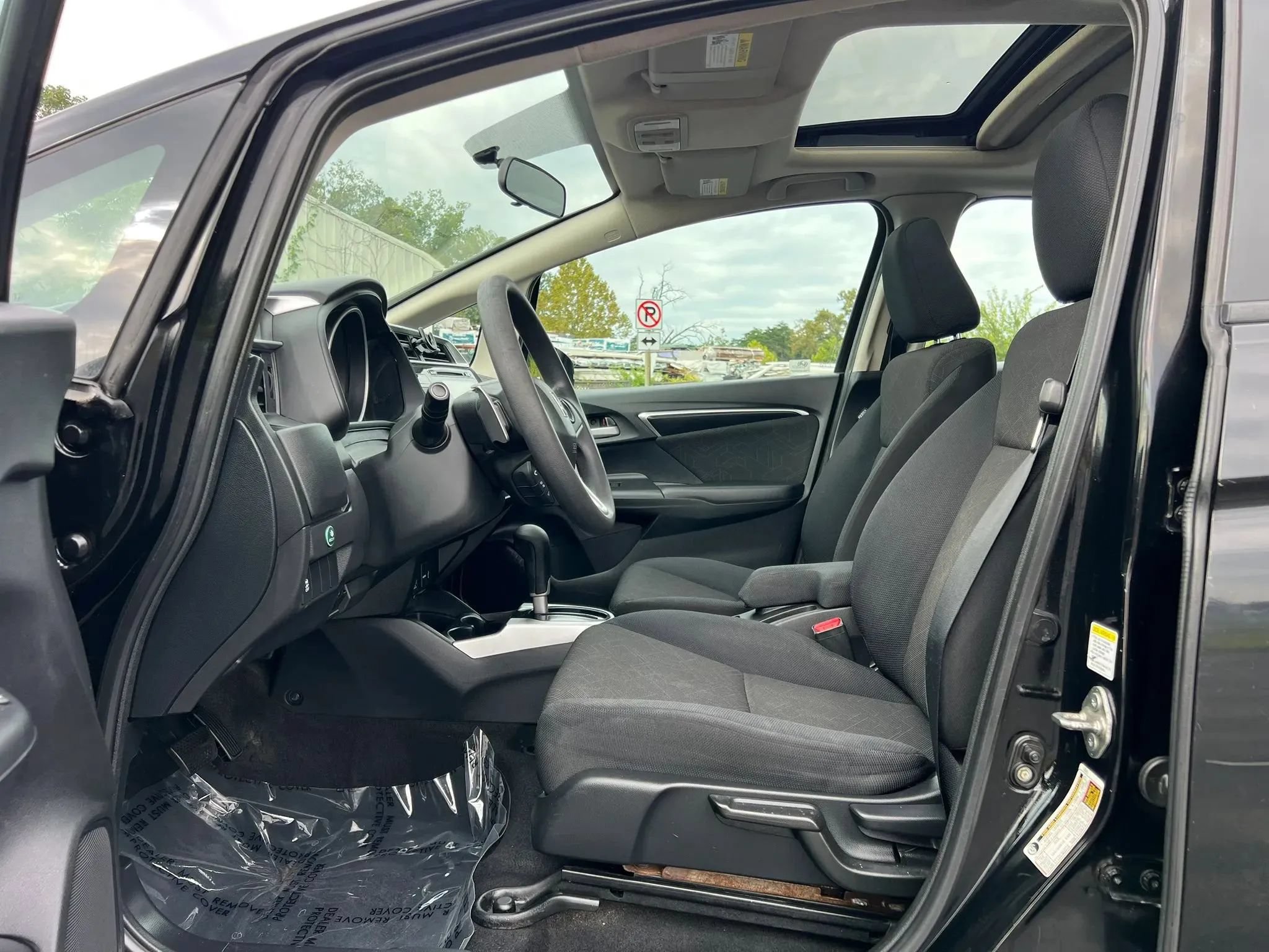Used 2015 Honda Fit EX image 13