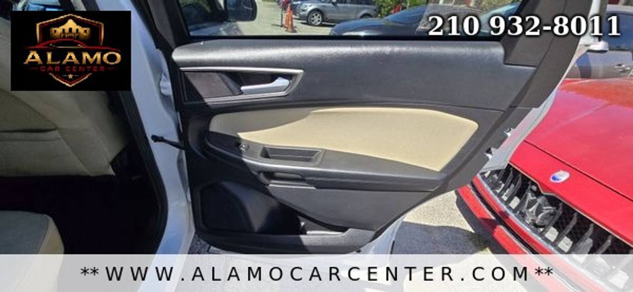 Used 2015 Ford Edge SE FWD image 22