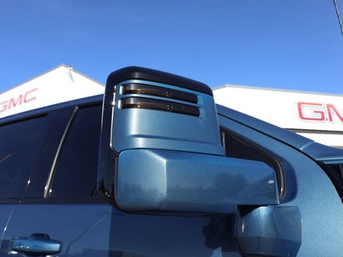 Used 2024 GMC Sierra 2500 Denali w/ Denali Reserve Package AWD/4WD image 22