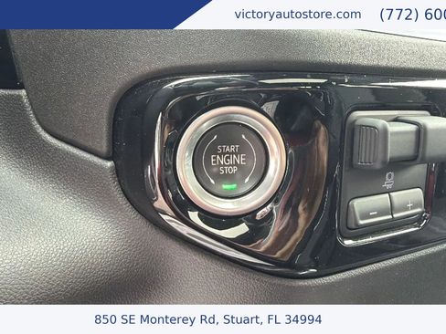 Used 2022 Chevrolet Silverado 1500 LTZ w/ LTZ Premium Package image 29