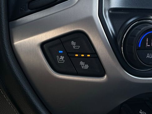 Used 2018 GMC Sierra 1500 SLT AWD/4WD image 5