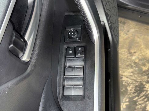 Certified 2025 Toyota RAV4 XLE AWD/4WD image 22