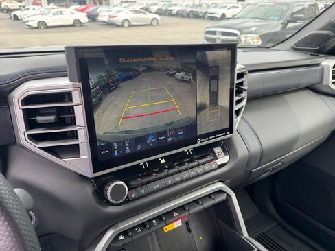 Used 2024 Toyota Tundra Platinum image 24