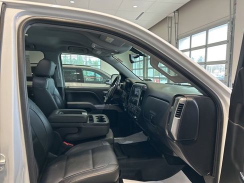 Used 2018 Chevrolet Silverado 1500 LT w/ All Star Edition image 15
