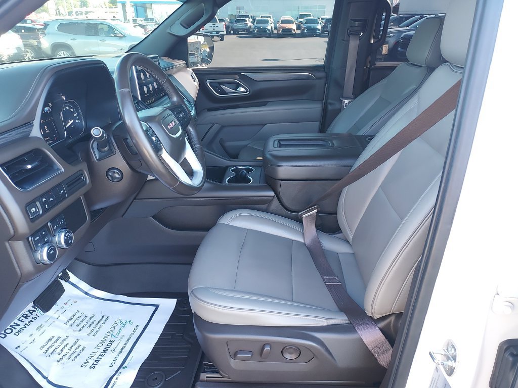 Used 2021 GMC Yukon SLT w/ SLT Premium Package AWD/4WD image 13