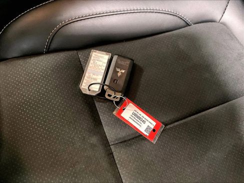 Used 2025 Mitsubishi Eclipse Cross SE AWD/4WD image 29