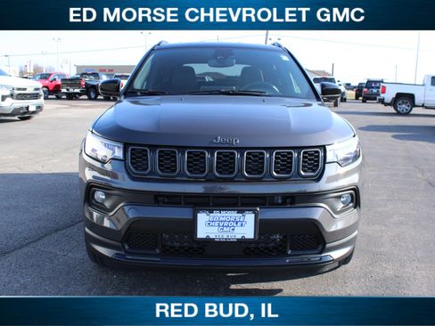 Used 2024 Jeep Compass Latitude w/ Convenience Group image 3