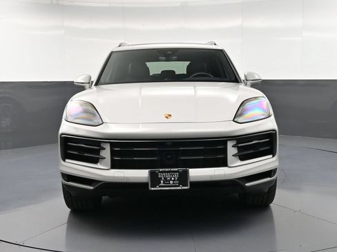 Certified 2026 Porsche Cayenne E-Hybrid AWD/4WD image 11