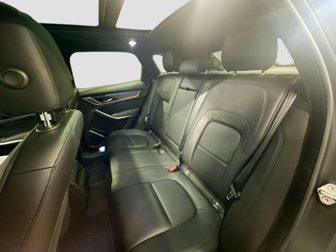 Used 2023 Jaguar F-PACE S AWD/4WD image 25