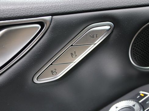 Used 2025 Genesis G80 2.5T AWD/4WD image 37