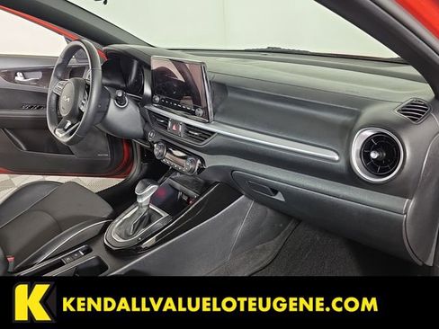 Used 2022 Kia Forte GT-Line w/ GT-Line Premium Package FWD image 18