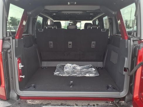 New 2026 Ford Bronco Outer Banks AWD/4WD image 21