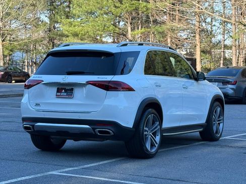 Used 2022 Mercedes-Benz GLE 350 4MATIC w/ Premium Package image 4