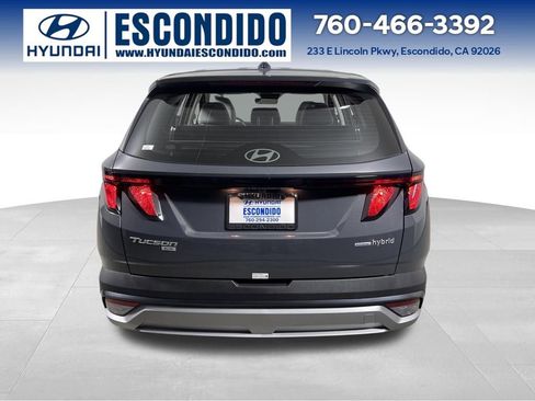 New 2026 Hyundai Tucson Blue SE image 4
