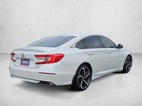Used 2018 Honda Accord Sport image 5