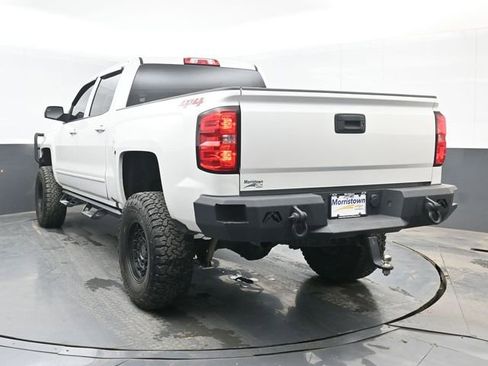 Used 2018 Chevrolet Silverado 1500 LT w/ All Star Edition AWD/4WD image 12