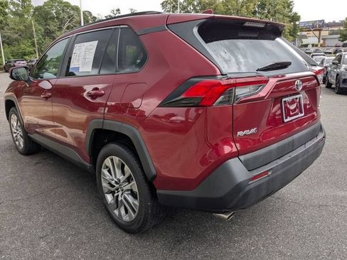 Used 2023 Toyota RAV4 XLE Premium FWD image 8
