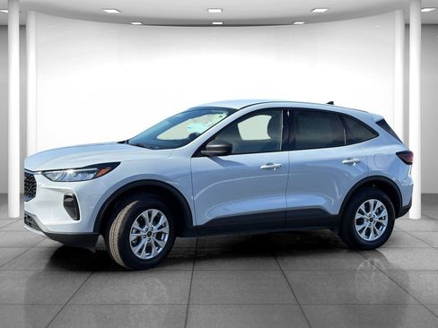 Used 2025 Ford Escape Active image 4