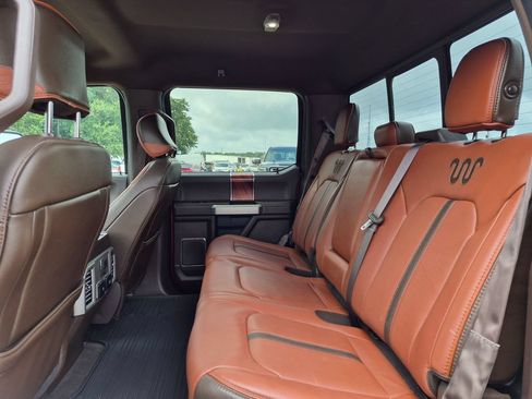 Used 2019 Ford F150 King Ranch w/ Equipment Group 601A Luxury AWD/4WD image 34