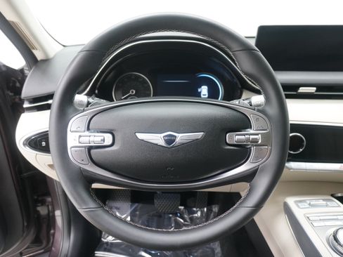 Used 2023 Genesis GV70 2.5T w/ Select Package AWD/4WD image 17