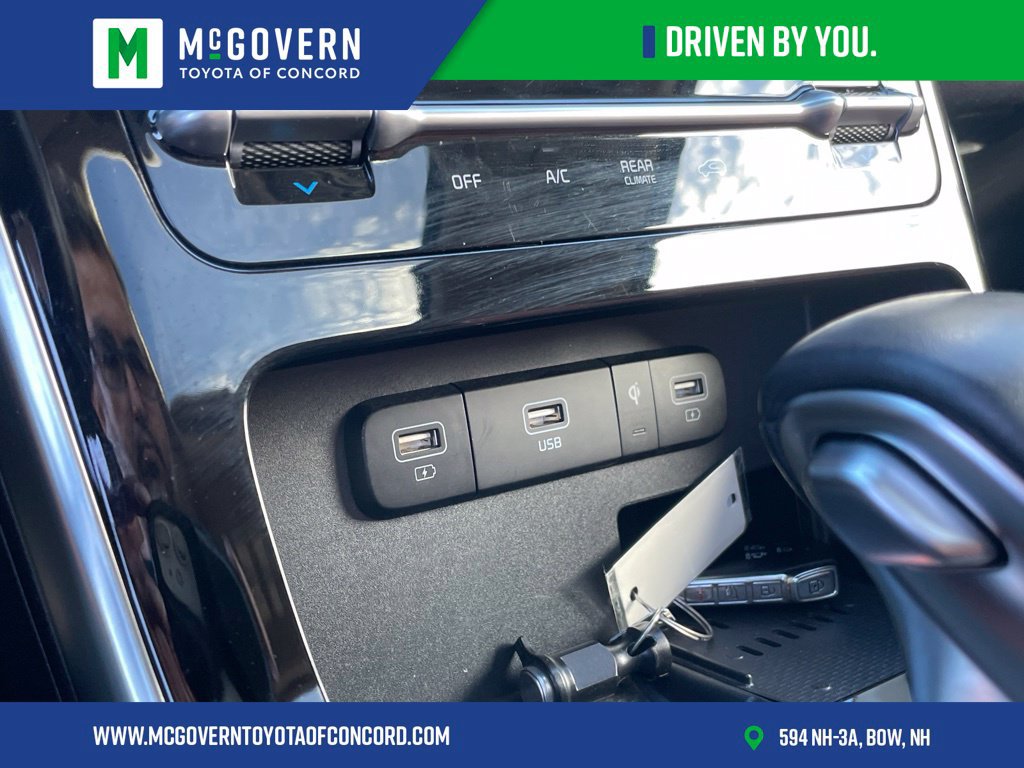 Used 2022 Kia Carnival SX Prestige FWD image 39