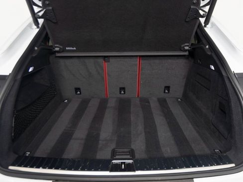 Certified 2023 Porsche Cayenne Platinum Edition image 42