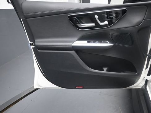 Used 2025 Mercedes-Benz GLC 300 w/ AMG Line image 19