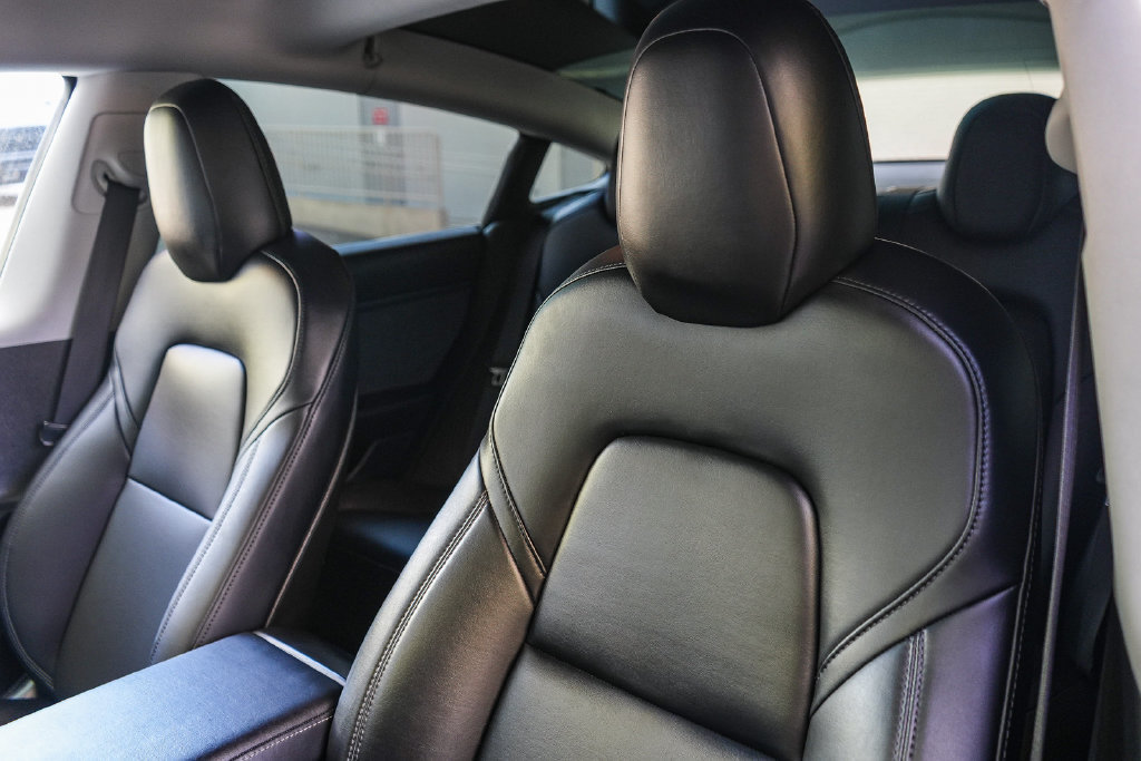 Used 2019 Tesla Model 3 Standard Range Plus RWD image 18