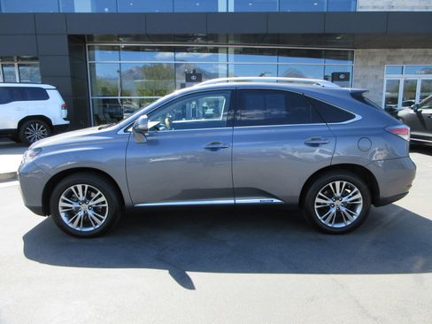 Used 2014 Lexus RX 450h AWD image 3