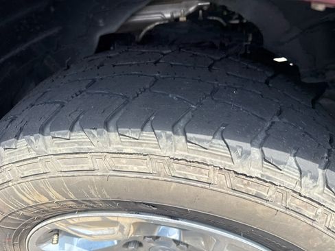 Used 2022 RAM 1500 Big Horn AWD/4WD image 2