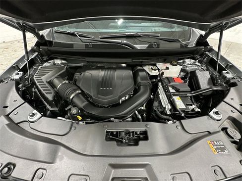 Used 2025 Chevrolet Traverse Z71 w/ Enhanced Driving Package image 32