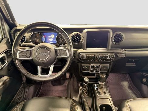Used 2021 Jeep Wrangler Unlimited Sahara AWD/4WD image 21