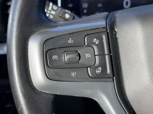 Used 2022 Chevrolet Silverado 1500 LT image 19