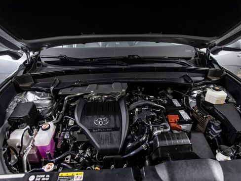 Used 2025 Toyota Grand Highlander FWD image 56