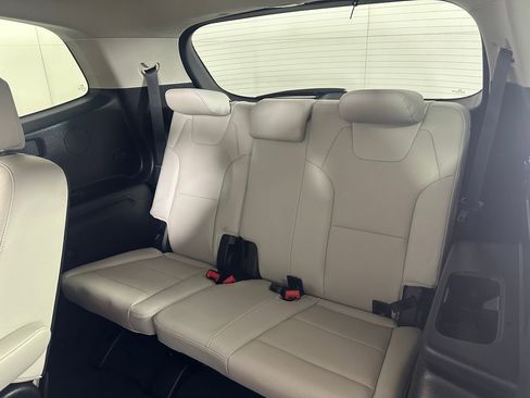 Used 2021 Kia Telluride S image 27