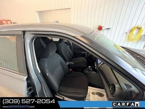Used 2023 Nissan Kicks S FWD image 5