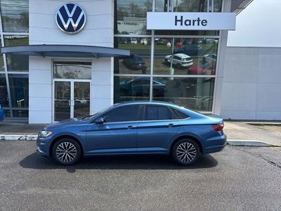 Certified 2021 Volkswagen Jetta R-Line