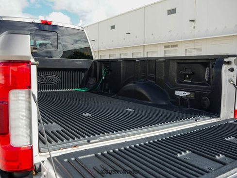 Used 2017 Ford F450 King Ranch w/ King Ranch Ultimate Package image 71