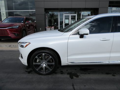 Used 2019 Volvo XC60 T6 Inscription w/ Protection Package Premier AWD/4WD image 2