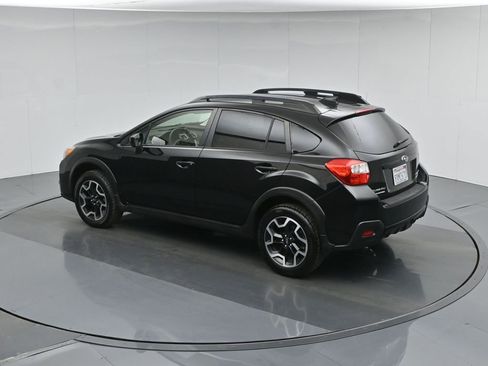 Used 2017 Subaru Crosstrek 2.0i Premium image 44