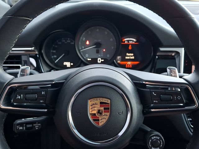 Certified 2024 Porsche Macan S AWD/4WD image 23