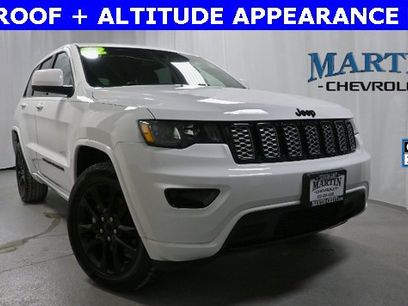 Used 2022 Jeep Grand Cherokee Laredo X