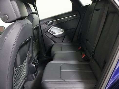 New 2025 Audi Q3 2.0T Premium image 22