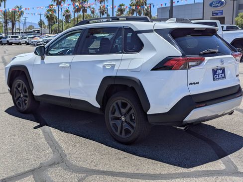 Used 2024 Toyota RAV4 Adventure AWD/4WD image 4