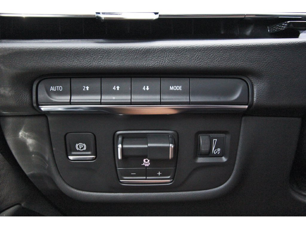 Used 2026 Cadillac Escalade Luxury AWD/4WD image 20