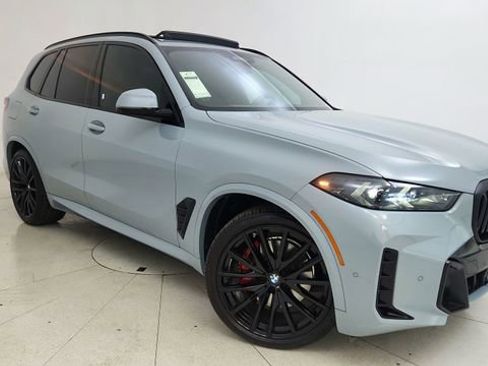 Used 2025 BMW X5 xDrive40i w/ M Sport Package image 93