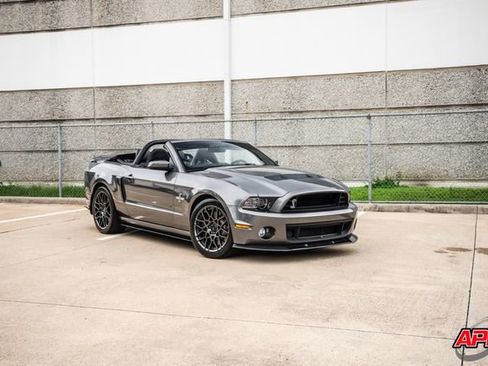Used 2014 Ford Mustang Shelby GT500 w/ Equipment Group 821A RWD image 41
