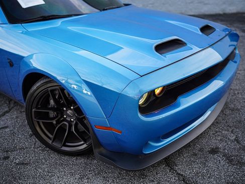 Used 2019 Dodge Challenger SRT Hellcat Redeye image 7