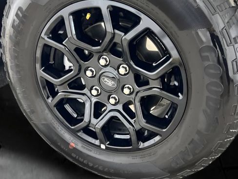 Used 2024 Ford F150 XLT w/ Equipment Group 302A MID AWD/4WD image 19